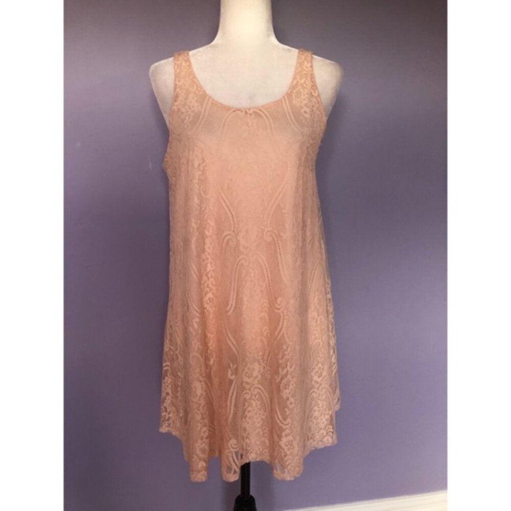 Soprano pink lined sleeveless lace dress